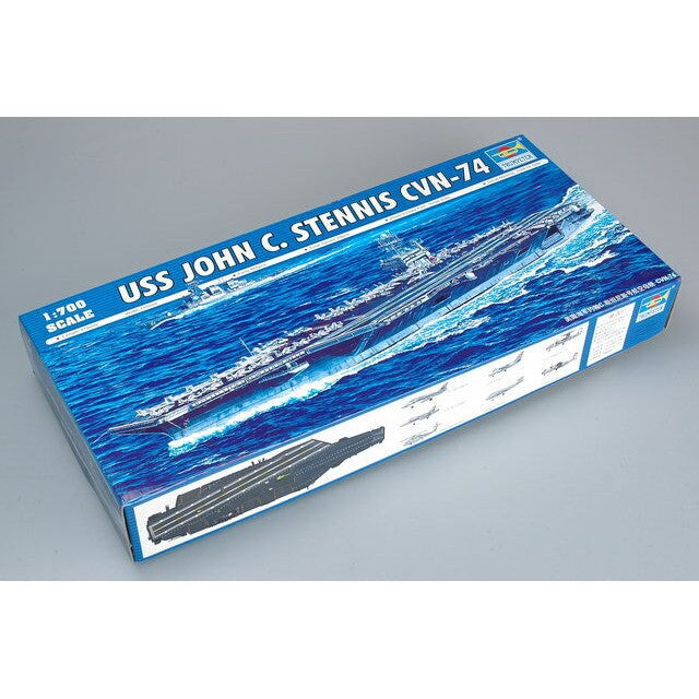05733 1/700 USS JOHN C. STENNIS CVN74 Plastic Model Kit