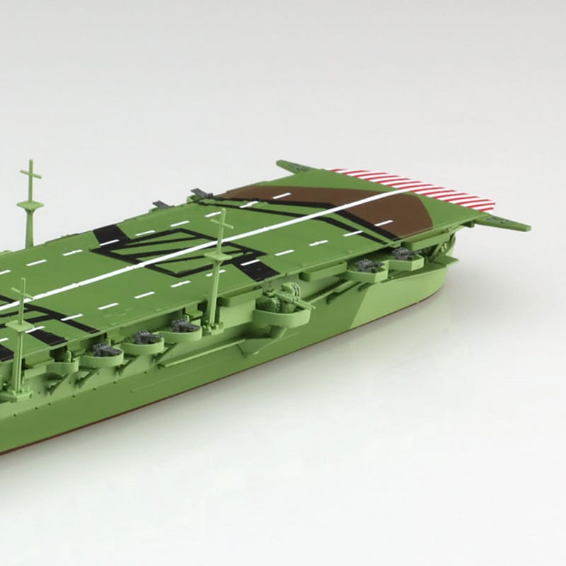1/700 Japanese Navy Aircraft Carrier Unryu
