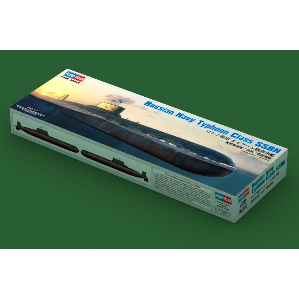 1/350 Russian Navy Typhoon Class SSBN Plastic Model Kit