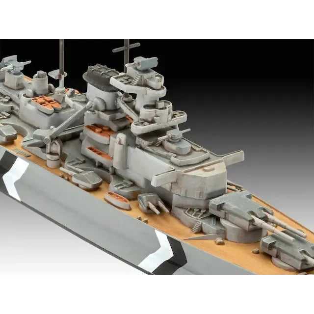 1/700 The Legendary Bismarck Gift Set