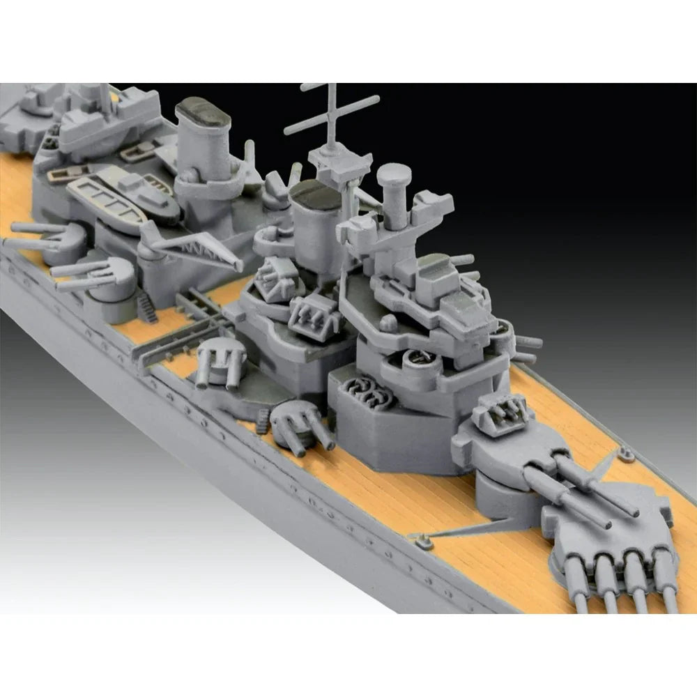 1/1200 First Diorama Set  Bismarck Battle